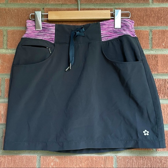 Girls Athletic Skirt - Picture 1 of 4